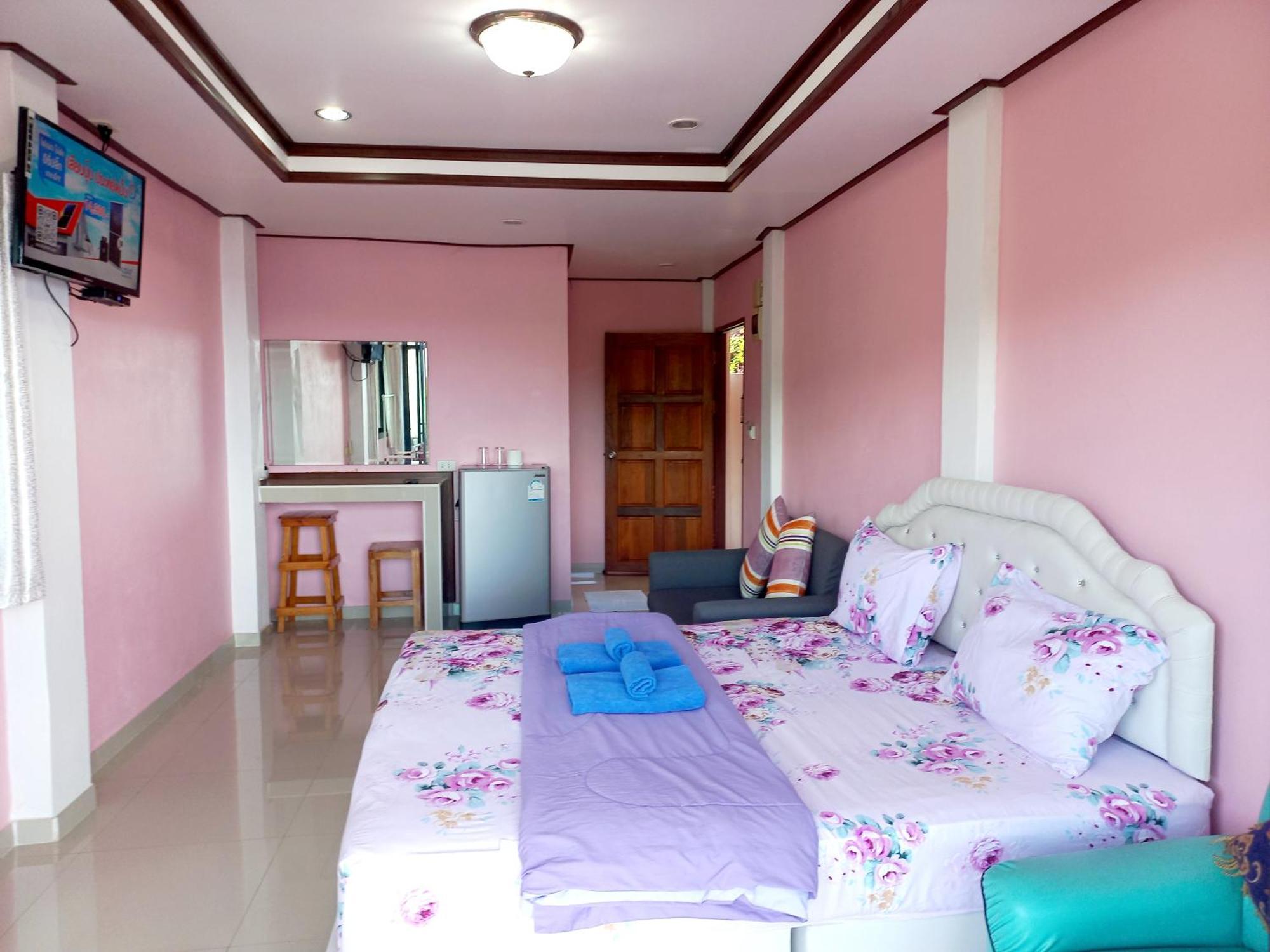 Ocean View Resort - Koh Sichang Dış mekan fotoğraf