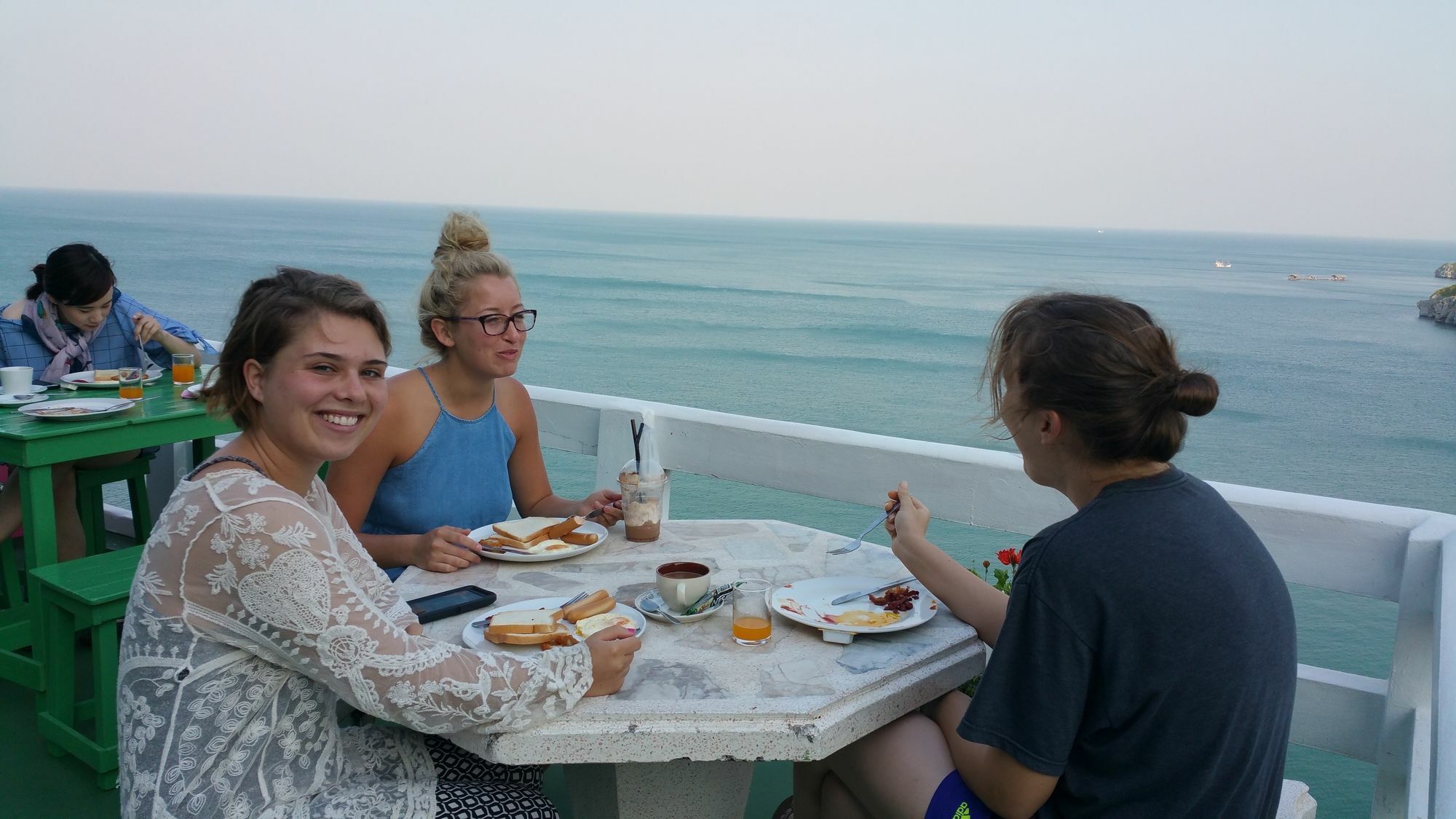 Ocean View Resort - Koh Sichang Dış mekan fotoğraf